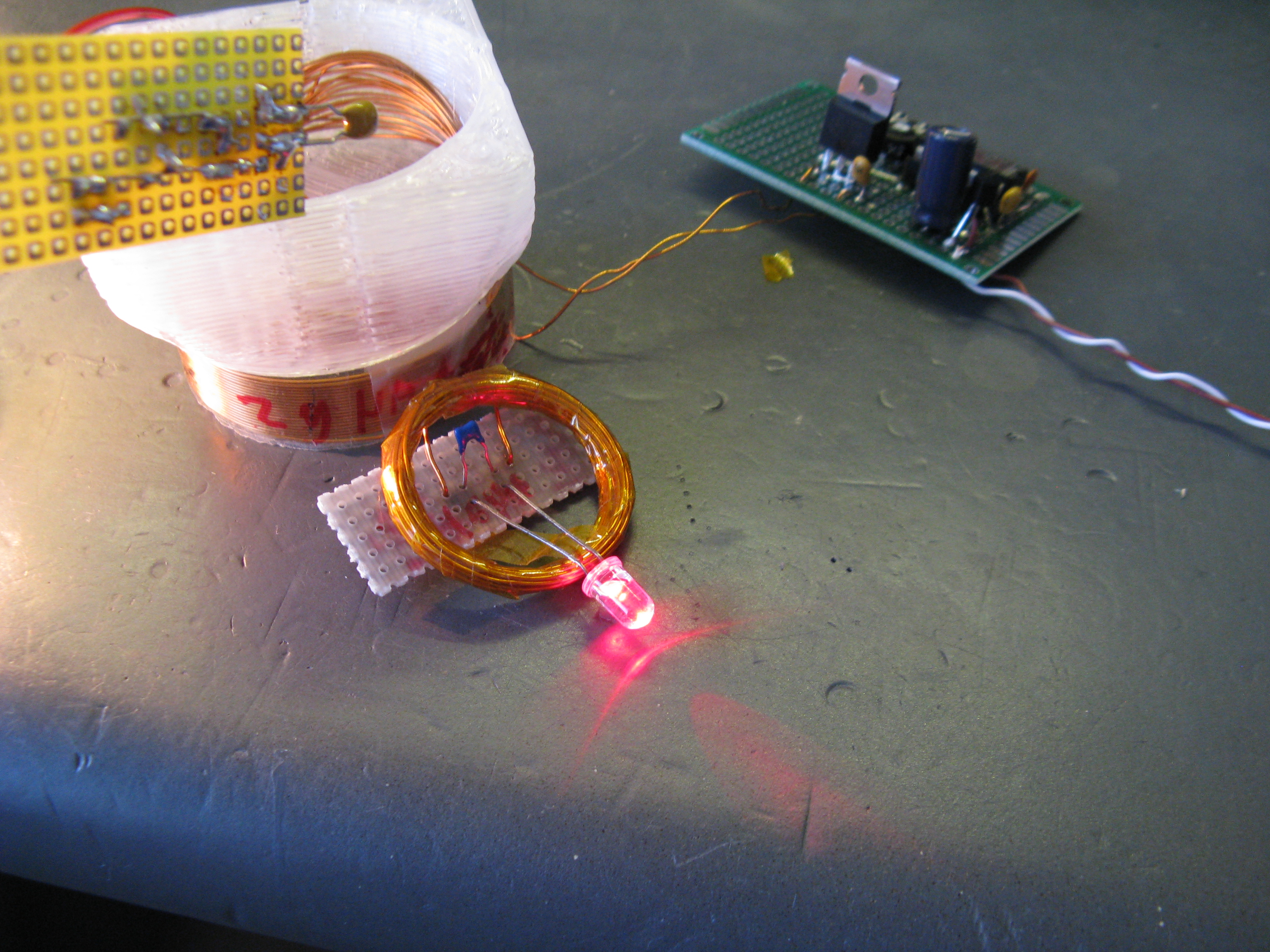 wireless power transfer to a led